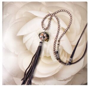 BOHO Tassel Necklace with pearls and brown Leather